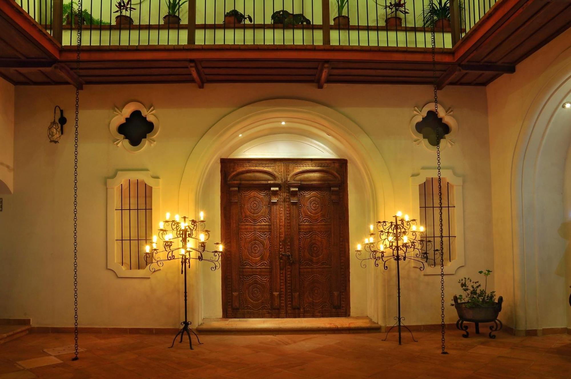Parador Santa Maria La Real Hotel Sucre Exterior photo